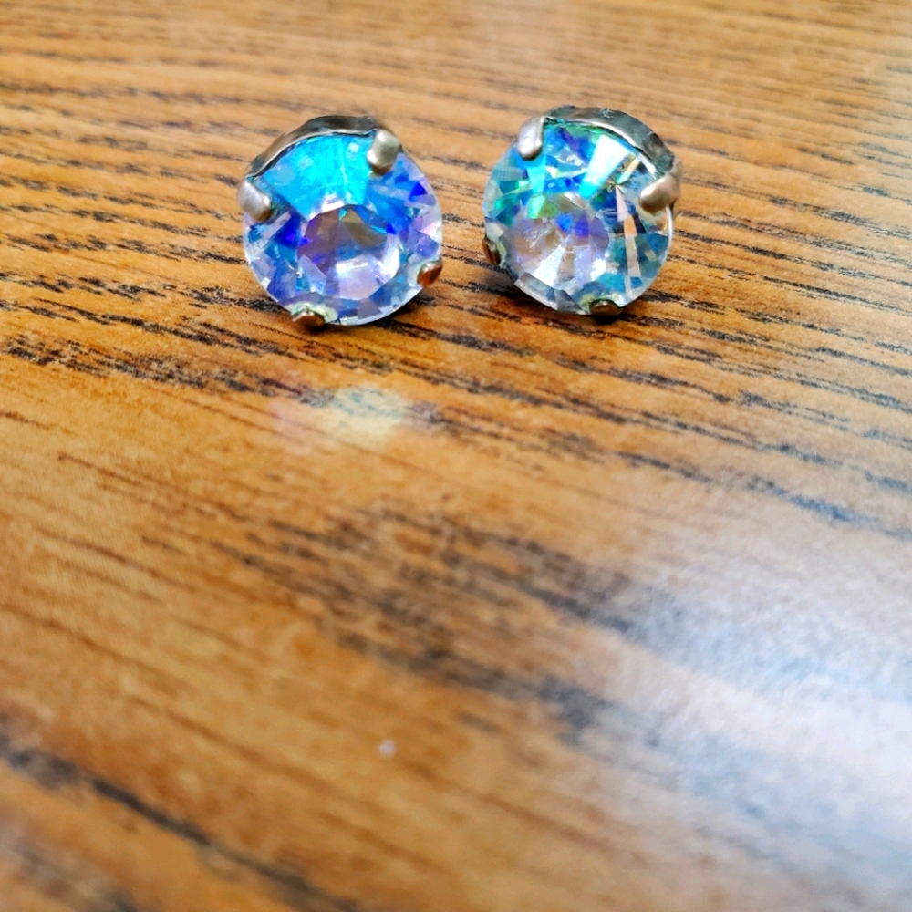 Sorrelli earrings
